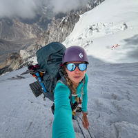 Citerka v Tádžikistánu: Výstup na Ozodi Peak (7 105 m)