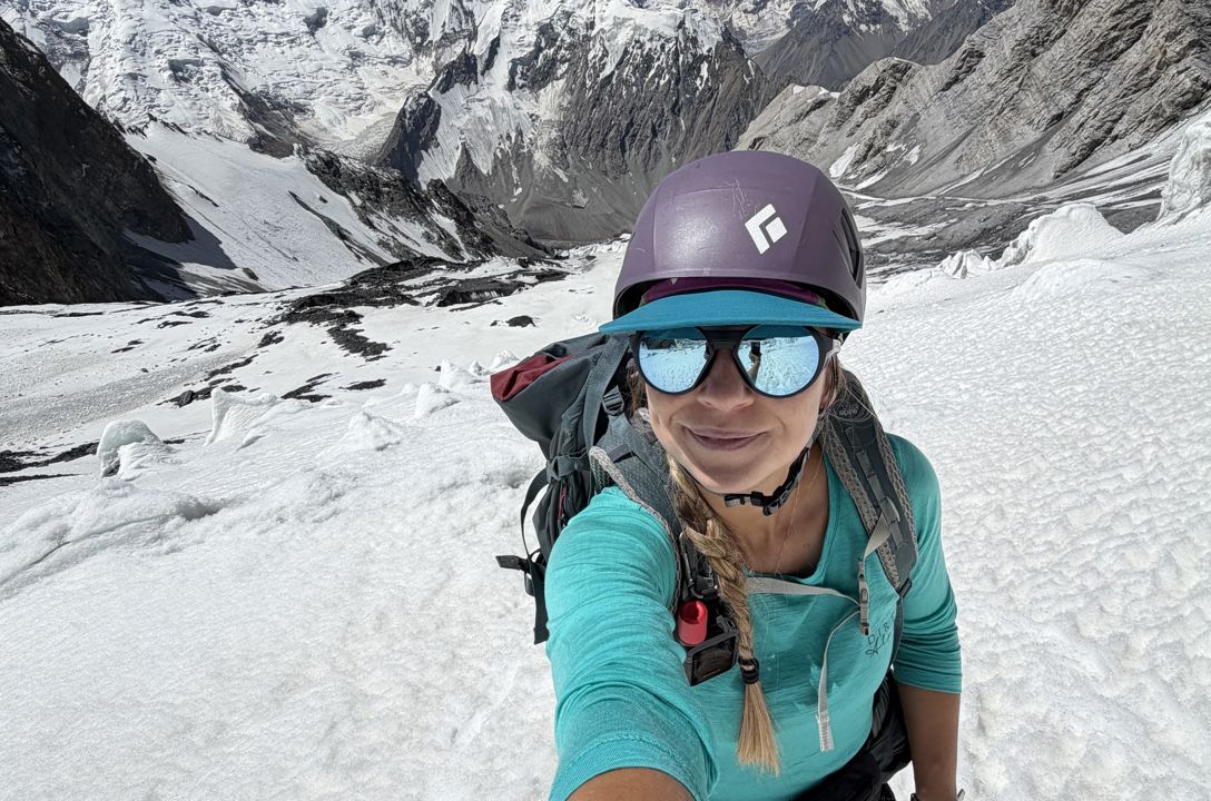 Citerka v Tádžikistánu: Výstup na Ozodi Peak (7 105 m)